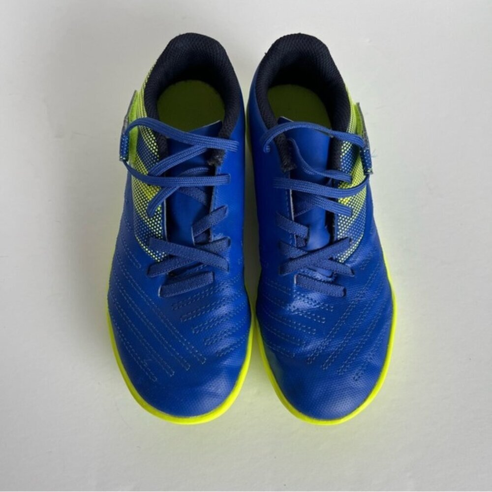 Kids Soccer Shoes - Blue/ Yellow. Size: 2.
